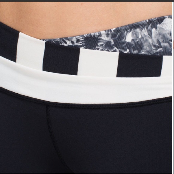 Lululemon Astro Pant - Picture 3 of 9